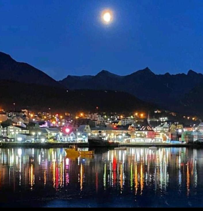 Bosque Holistico Del Fin Del Mundo Hotell Ushuaia Rum bild